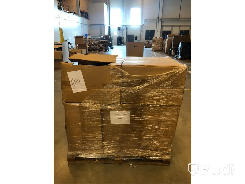 5 lådor med “60 cell shipper” i papp